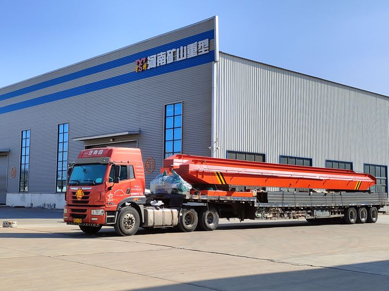電動單梁起重機(jī)，LD20t-26.8m，4臺，發(fā)往石家莊交付客戶使用。
